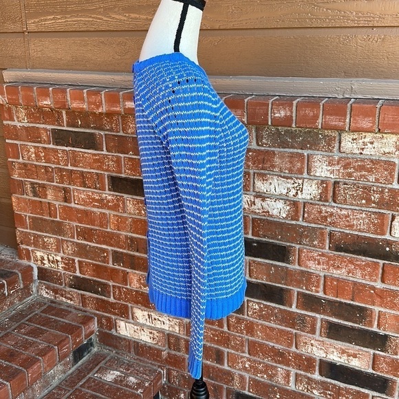 Olive & Oak Blue and White Crewneck Acrylic Cotton Sweater with Button Detail S - Picture 4 of 8